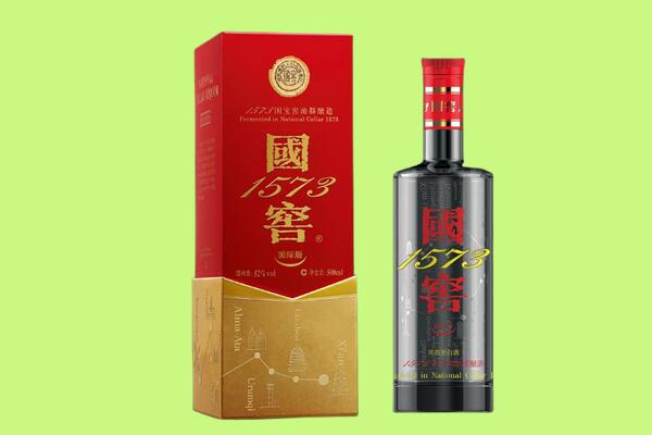 泽普县回收国窖1573.jpg